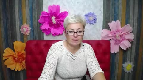 EmiliaGree online show from September 13, 5:48 pm