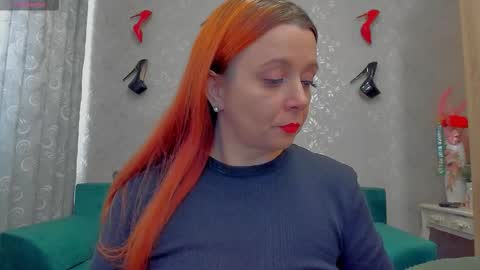 Emiliana online show from September 30, 8:25 am