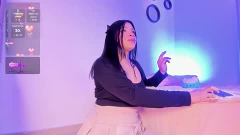 Emilie James online show from October 17, 3:38 pm