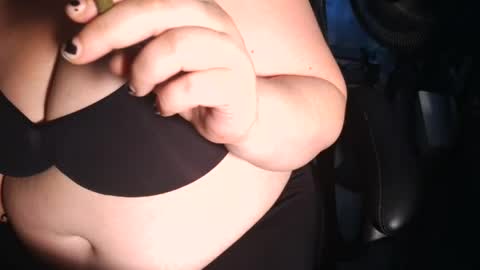 emilie foxx online show from July 30, 7:58 pm