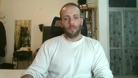 EmilioZem8 online show from March 1, 6:35 am