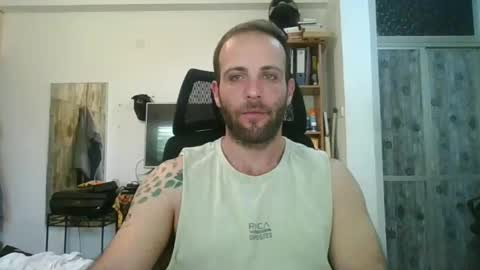 EmilioZem8 online show from February 7, 8:44 am