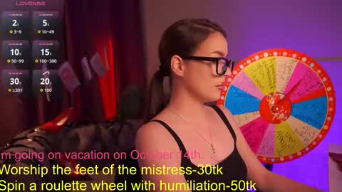  Emiliya  online show from October 7, 1:07 pm