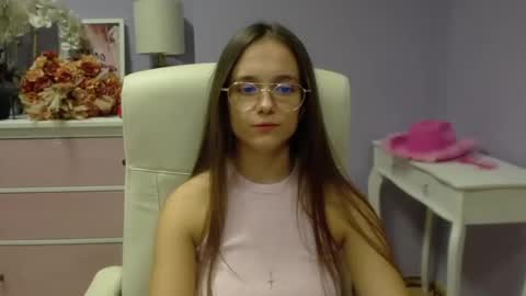 Emilly online show from January 15, 10:59 am