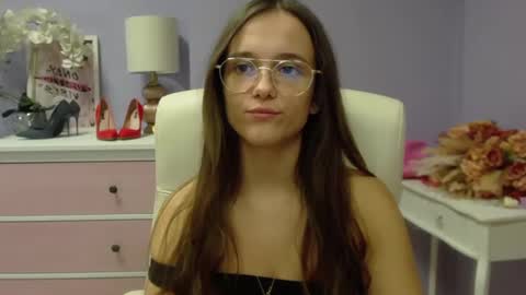 Emilly online show from January 11, 11:02 am