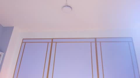 emilly_mell online show from November 29, 11:40 am