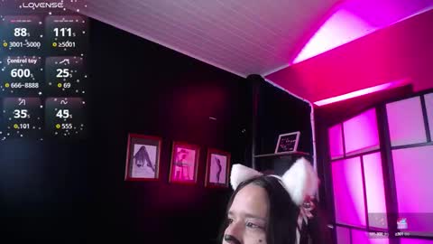 Snapshot of emilly_soul chatting on September 16, 12:40 pm Emilly online show from September 16, 12:40 pm