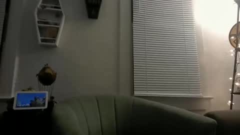 Emily Love online show from May 22, 5:14 am