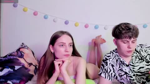 emily_and_ilumi online show from January 5, 2:08 pm