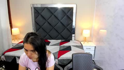 Emily and Soffy online show from February 20, 12:07 pm