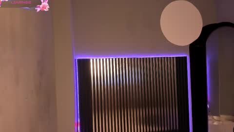              online show from October 11, 9:51 pm