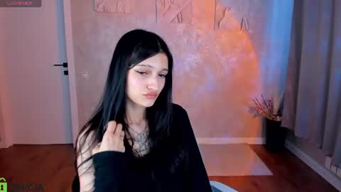 Emily online show from July 2, 9:14 am
