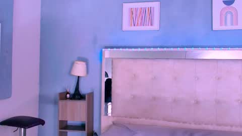 emily_castillo_1 online show from September 22, 5:00 am