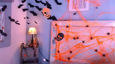 emily_castillo_1 online show from October 26, 6:03 am