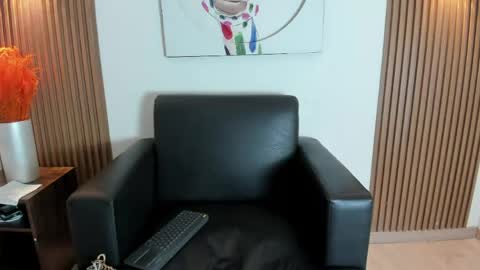 emily_frostt online show from March 21, 11:37 am