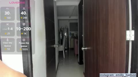 independet model online show from October 23, 1:29 am