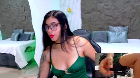 Emily online show from May 8, 12:55 pm
