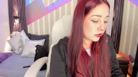 Emily online show from November 22, 4:38 pm