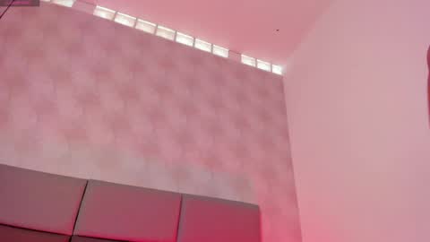 emily_luve online show from June 5, 8:03 pm