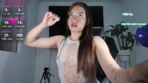 emily_palmeer online show from November 18, 11:13 am