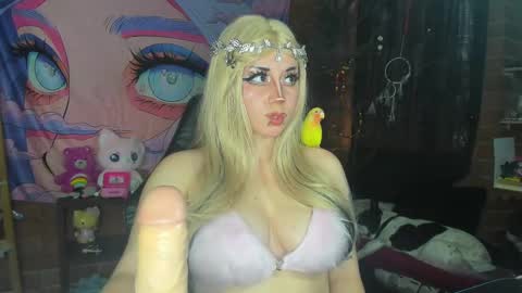 emily_salvatore online show from October 10, 7:19 pm