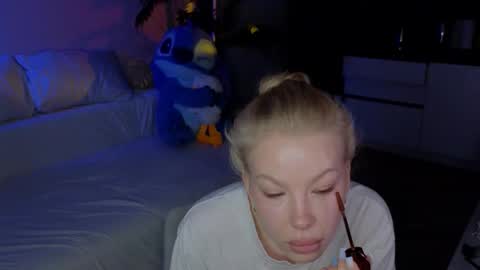 emily shepard online show from May 14, 2:21 am