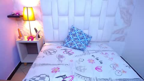 Emily Trujillo online show from February 25, 7:49 pm