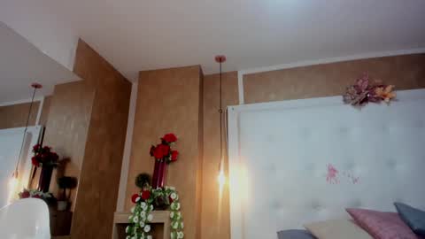 emilyadams0 online show from February 3, 9:50 pm