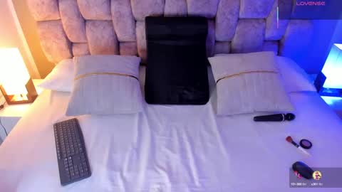 Emily online show from October 14, 3:53 am