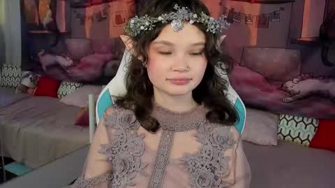 Emilyhaves online show from October 30, 6:41 pm