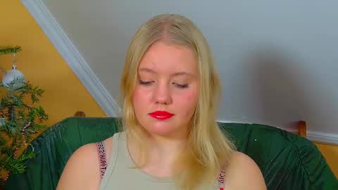 Emily online show from December 21, 6:31 am