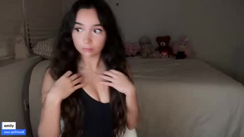 emilyfawn online show from October 18, 4:49 am