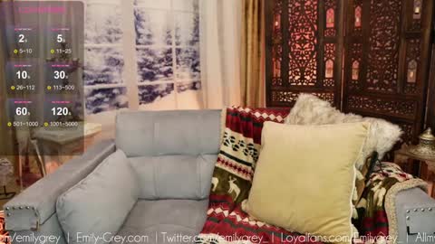 emilygrey_ online show from December 31, 3:01 am
