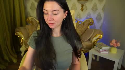 Emily online show from February 9, 1:56 pm