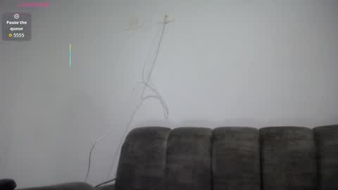 Emilyhines online show from March 30, 11:05 pm