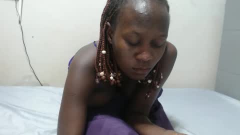 Emilly online show from April 2, 10:06 pm