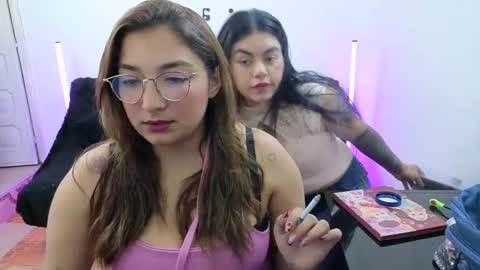 Snapshot of emilyriskhot chatting on September 17, 3:26 pm emily friends online show from September 17, 3:26 pm
