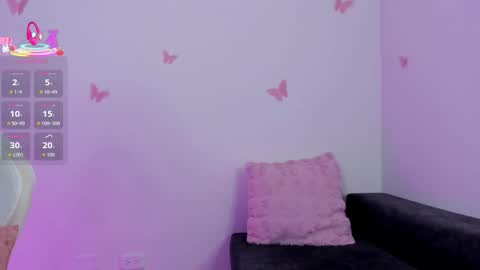 Emily  online show from October 7, 10:44 am