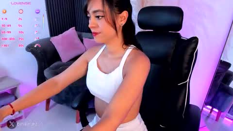 Emily online show from October 7, 11:28 am