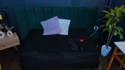 Emily Thyson online show from October 20, 12:21 pm