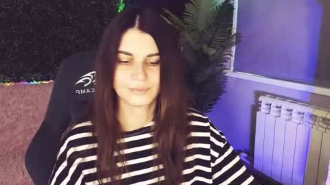 Emily online show from October 4, 1:58 am