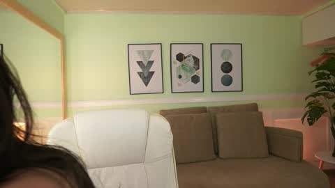 Emily Turner  online show from March 9, 7:18 pm