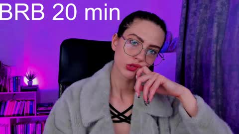 Emily online show from February 14, 11:31 am