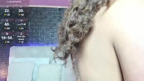 emilyy_sexy01 online show from February 7, 10:29 am