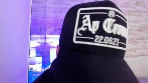 emir_ozan online show from January 19, 11:20 am