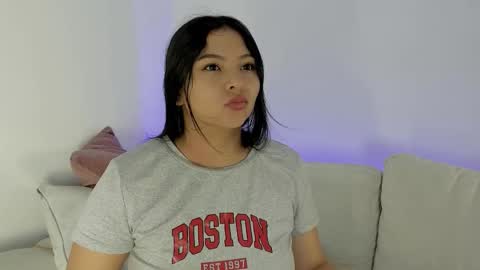 emma online show from March 21, 11:37 am