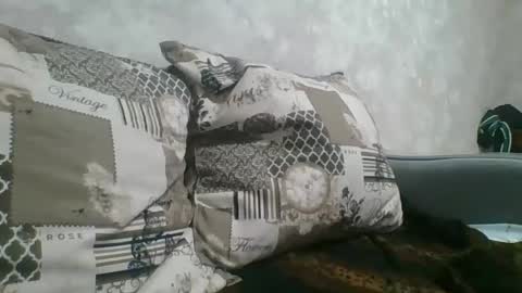 emma_991 online show from September 29, 12:26 pm