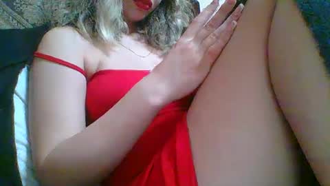 Snapshot of emma_991 chatting on January 24, 11:26 am emma_991 online show from January 24, 11:26 am