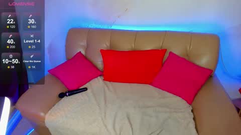 emma__rosss online show from October 20, 2:27 am