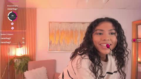 Snapshot of emma_alice_ chatting on February 27, 12:56 pm Alice online show from February 27, 12:56 pm